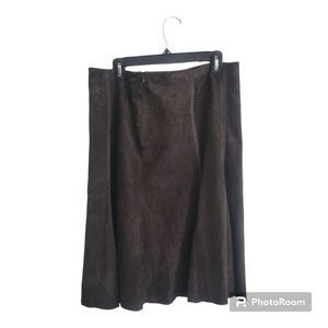 Elie Tahari Brown Suede MIDI FLARED Skirt WITH STITCHING DESIGN. SIZE  12